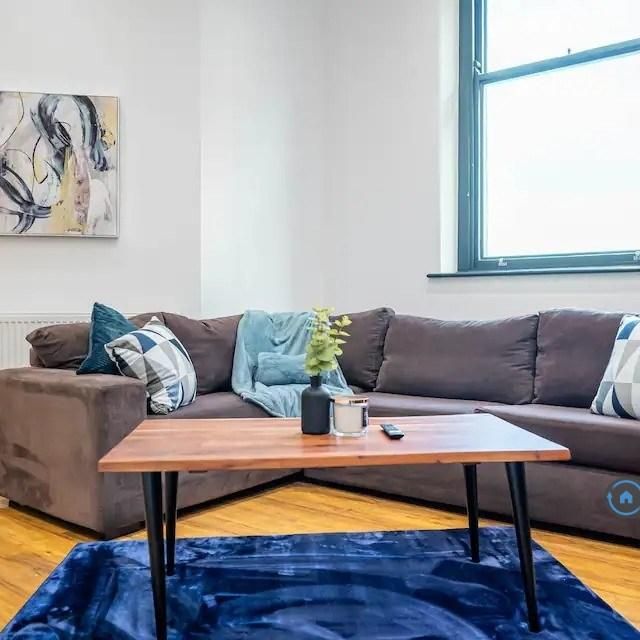 2 bedroom flat to rent - Photo 1