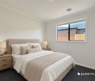 Brand-New Family Home with Solar Electricity - Photo 3
