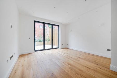 3 bedroom town house to rent - Photo 2