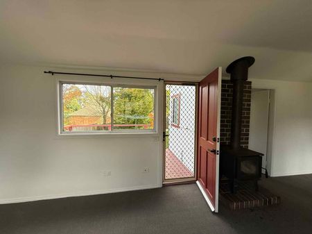 CUTE ONE BEDROOM COTTAGE - Photo 5