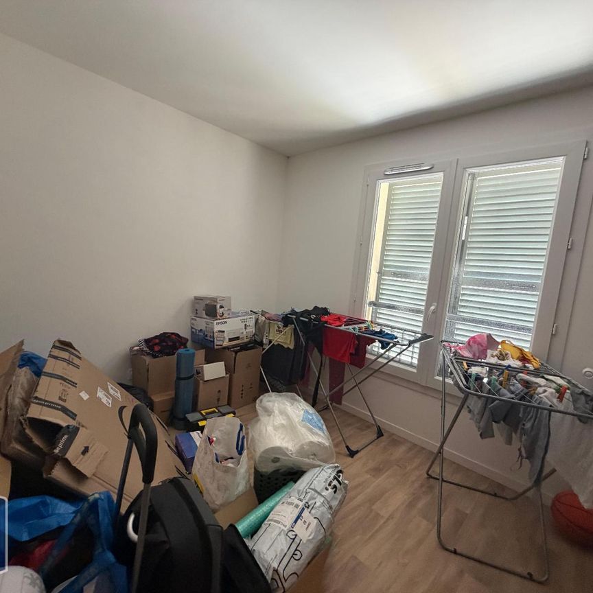 Location Appartement 3 pièces 61m² ST GERMAIN LES ARPAJON 91180 - Photo 1
