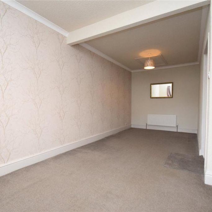 3 bedroom bungalow to rent - Photo 1