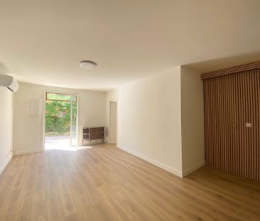 Location Appartement 3 pièces 47m² CASSIS 13260 - Photo 1