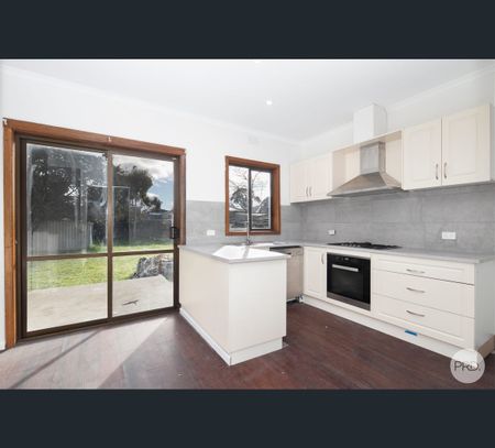 1 Kyle Street, Sebastopol, Vic 3356 - Photo 4