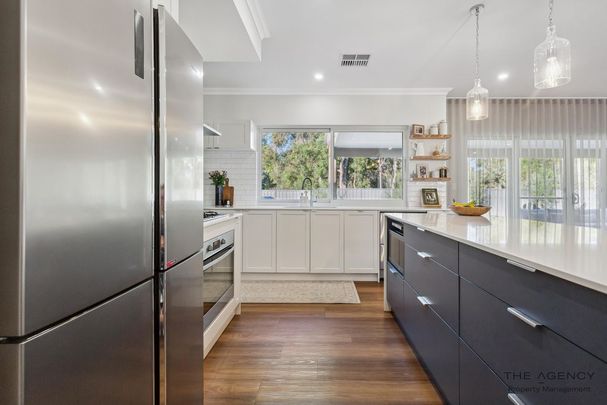 Peaceful, Secure & Stylish Living in the Heart of Glen Forrest - Photo 1