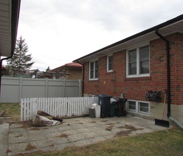 For Lease - 21 Black Creek Boulevard, Toronto, Ontario - Photo 3