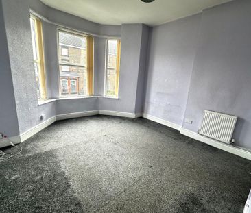 Alexandra Road - Photo 1