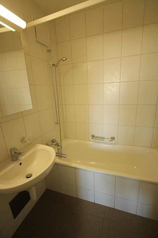 SCHÖNE 2-ZIMMERWOHNUNG - Photo 4