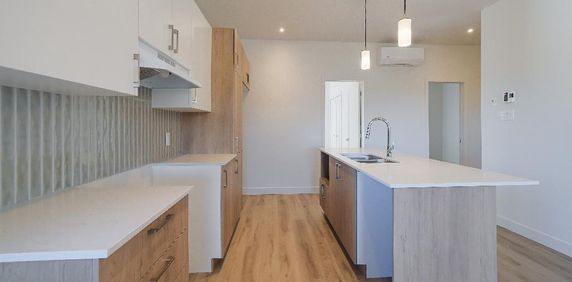 5 1/2 condo locatif neuf - Photo 2