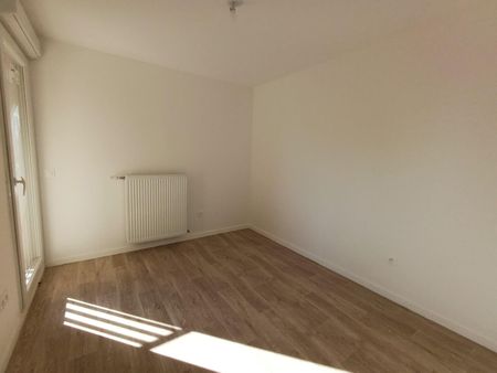 location Appartement T2 DE 56.8m² À BOBIGNY - Photo 5