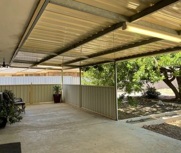 72 McAleer Drive, Mahomets Flats, WA 6530 - Photo 3