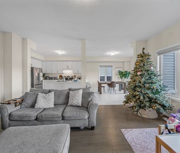 For Lease - 76 Oakmont Drive, Loyalist, Ontario - Photo 5