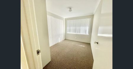 Convenient Location - Photo 5