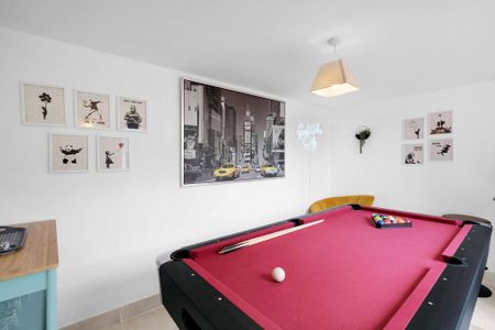 4 bedroom terraced house to rent - Photo 4