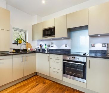 2 bedroom apartment to rent - Photo 5