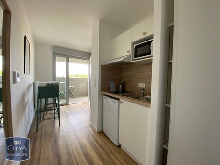 Location Appartement 1 pièce 19m² ANGERS 49100 - Photo 2