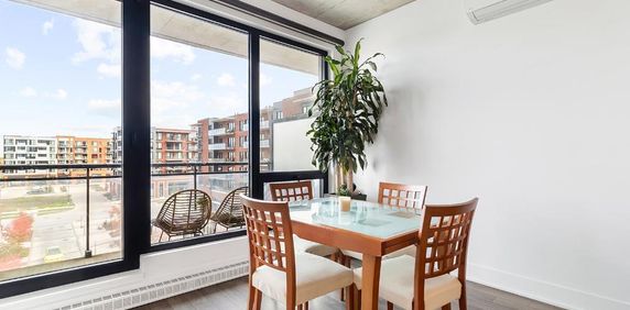 CONDO ENTIÈREMENT MEUBLÉ DISPONIBLE LE 01 NOVEMBRE - Photo 2