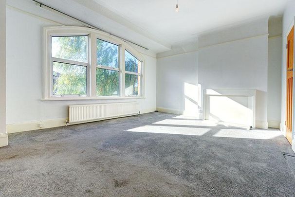 4 bedroom semi-detached house to rent - Photo 1