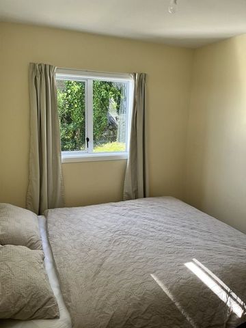 Sunny 2BR Flat in Porirua - Photo 2