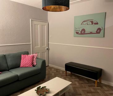 Cross Street, Lincoln, LN5 - Photo 1