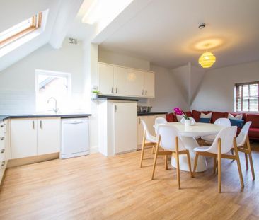 1 bedroom in a house share to rent - Photo 5