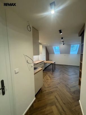 Pronájem bytu 2+kk, 55 m - Photo 1