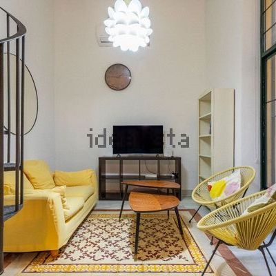 Alquiler de dúplex en Calle Álvarez - Photo 1