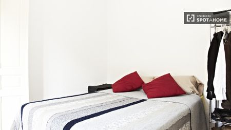 barcelona, Catalonia 08025 - Photo 4