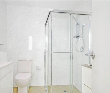 Strathfield - Photo 3