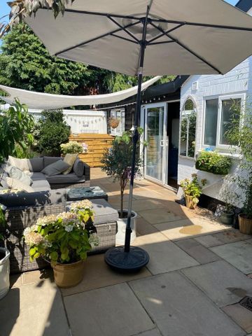 3 bedroom cottage to rent - Photo 2