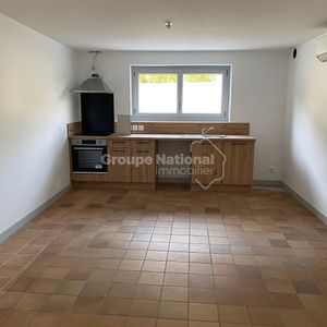 Appartement F2 rénové (43 m²) à louer à BOURG LES VALENCE, - Photo 2
