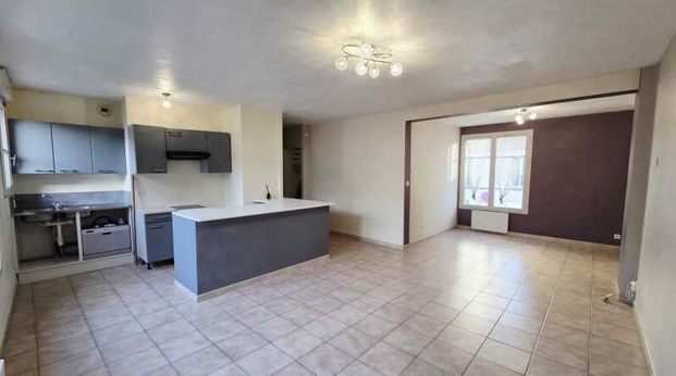 Location Appartement 3 pièces 68m² ORLEANS 45000 - Photo 1