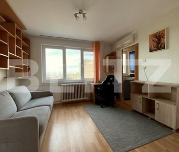Garsoniera de închiriat, 22 mp, vedere panoramica, zona Piata Hermes - Photo 2