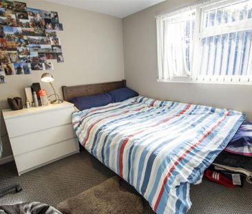 5 bedroom house to rent - Photo 2