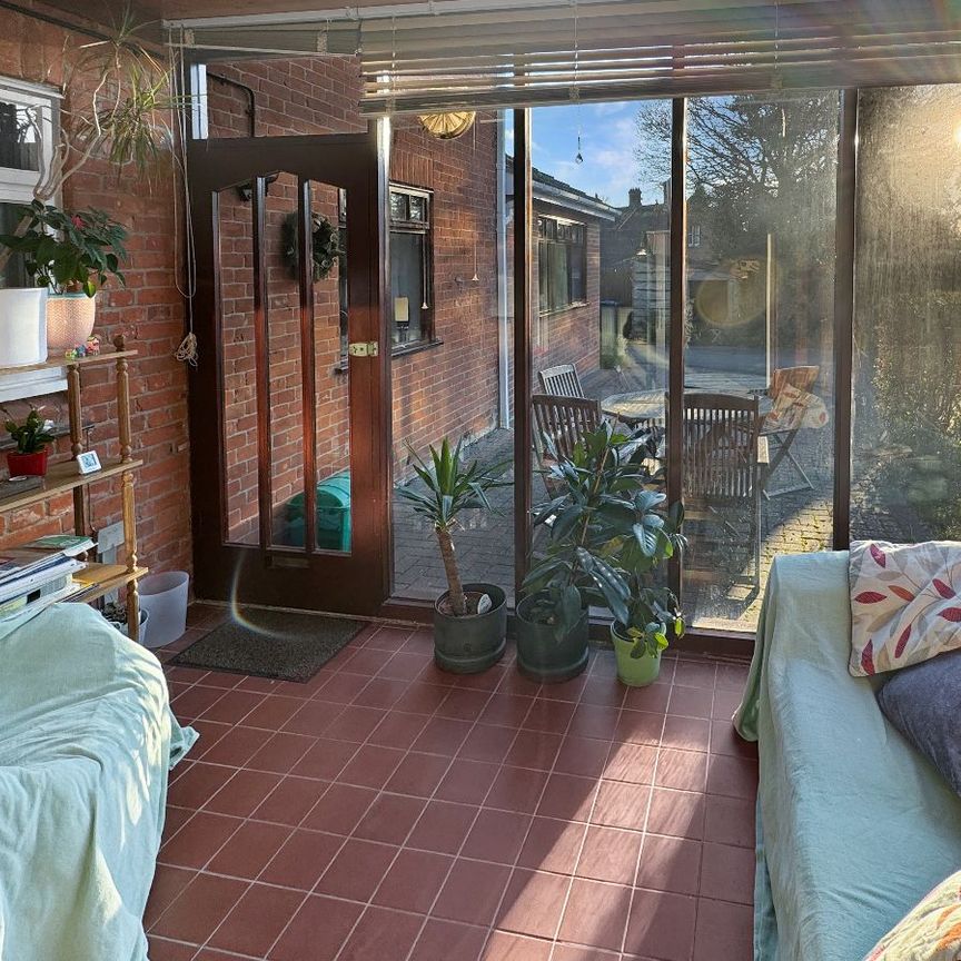 Old Coach House, Bury Hill, Woodbridge - Photo 1