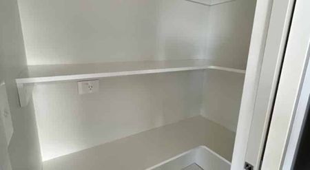 2 bedrooms in Te Atatu Peninsula - Photo 4