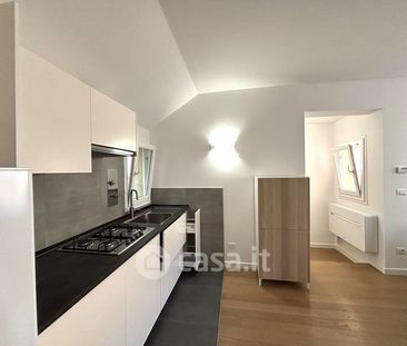 Bilocale in Affitto in Via Cartoleria a Bologna - Foto 2