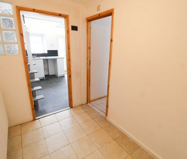 Abercynon Road, Mountain Ash, Rhondda Cynon Taf - Photo 6