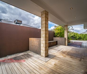 LARGE FAMILY HOME IN CENTRAL BALDIVIS!!!! - Photo 5