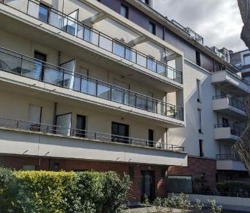 À louer Appartement T2 récent avec balcon et box à Saint-Malo, sect... - Photo 1