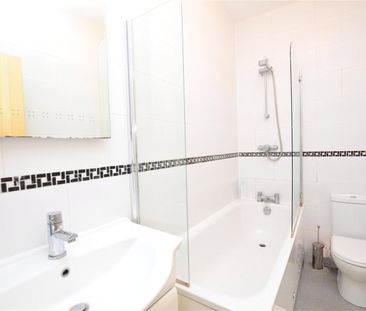 Stanley Road, Teddington - 1 bedroomProperty for lettings - Chasebu... - Photo 5