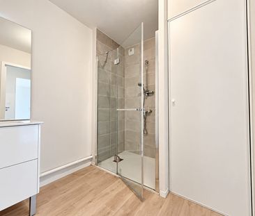 Location Appartement 2 pièces 46m² PLESCOP 56890 - Photo 6