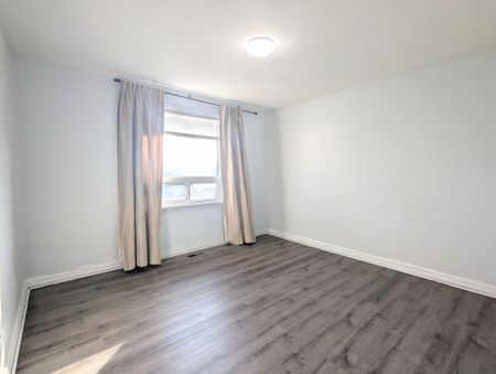 For Lease - 475 Emerald Avenue Unit# Main, Oshawa, Ontario - Photo 2