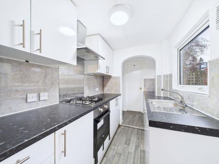 2 bedroom terraced house to rent - Photo 5