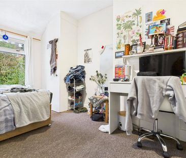 4 bedroom terraced house to rent - Photo 5