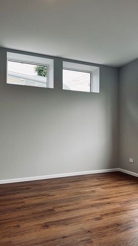 Modern duplex 4 bedrooms spacious home - Photo 3