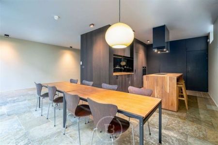 Étangs d'Ixelles! Magnifique et agréable maison 3 chambres avec Belle et grande TAERRASSE + Parking - Photo 5
