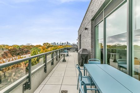 For Lease - 115 Larchmount Avenue Unit# 401, Toronto, Ontario - Photo 4