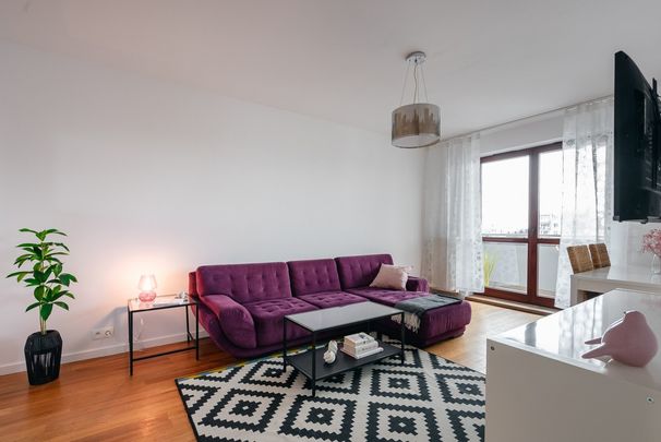 Jasne i przestronne 2 pokoje blisko stacji metra - Фото 1