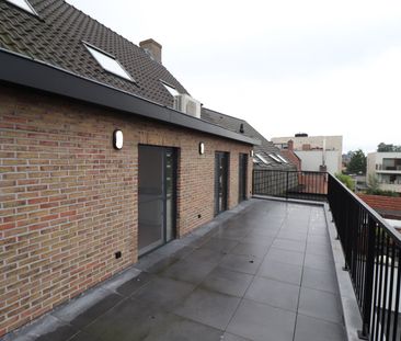 Gerenoveerde loft (2de en 3de verdieping) met terras (ca 28 m²), ga... - Photo 2